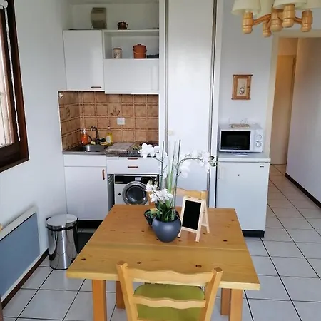 Appartement F2 Meublé - 32m2 - Proche D'evian-les-bains *